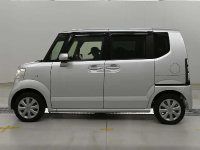HONDA N BOX PLUS