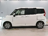 Цена авто Toyota Roomy с аукционов Японии, номер кузова M900A, пробег 181 000, оценка 2