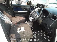 Цена авто Toyota Roomy с аукционов Японии, номер кузова M900A, пробег 181 000, оценка 2