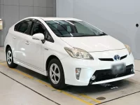 Цена авто Toyota Prius с аукционов Японии, номер кузова ZVW30, пробег 166 000, оценка 2