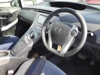 Цена авто Toyota Prius с аукционов Японии, номер кузова ZVW30, пробег 166 000, оценка 2