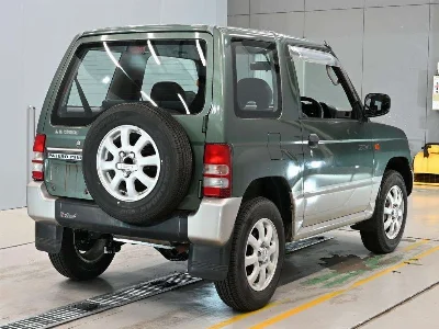 MITSUBISHI PAJERO MINI
