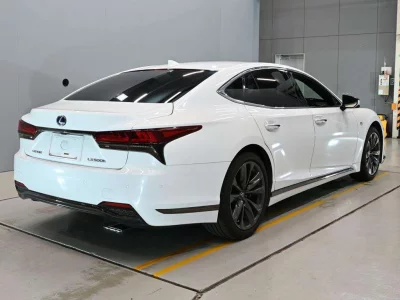 LEXUS LS