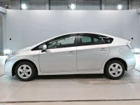 Цена авто Toyota Prius с аукционов Японии, номер кузова ZVW30, пробег 36 000, оценка 8