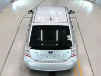 Цена авто Toyota Prius с аукционов Японии, номер кузова ZVW30, пробег 36 000, оценка 8