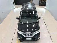 Цена авто Nissan Serena с аукционов Японии, номер кузова HFC26, пробег 118 000, оценка 8