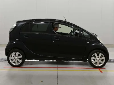 MITSUBISHI I-MIEV