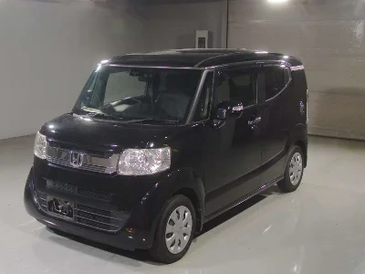 HONDA N BOX SLASH