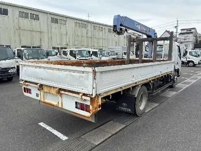 TOYOTA DYNA