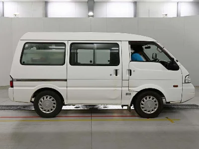 MAZDA BONGO VAN