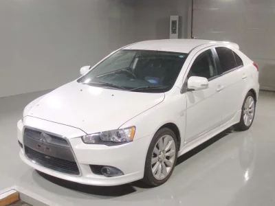 MITSUBISHI GALANT FORTIS SPORTBACK
