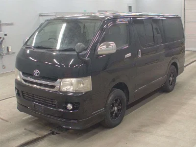 TOYOTA HIACE VAN
