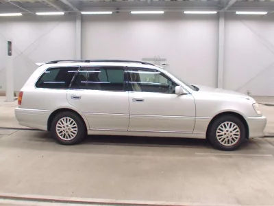 TOYOTA CROWN ESTATE
