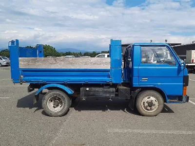 MAZDA TITAN