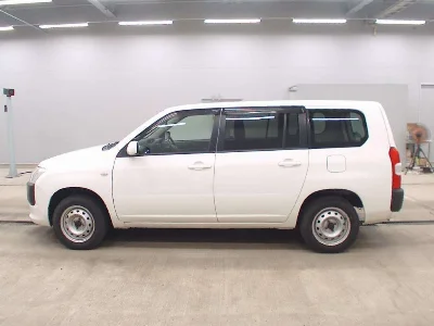 TOYOTA SUCCEED