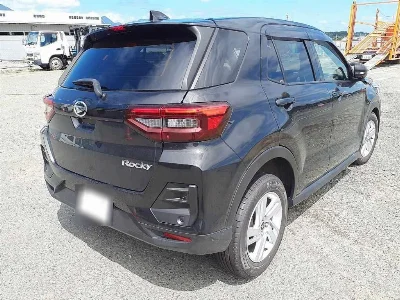 DAIHATSU ROCKY
