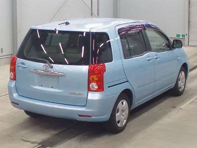 TOYOTA RAUM