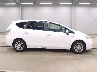 Цена авто Toyota Prius Alpha с аукционов Японии, номер кузова ZVW41W, пробег 98 000, оценка 8