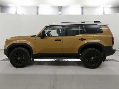 TOYOTA LAND CRUISER 250