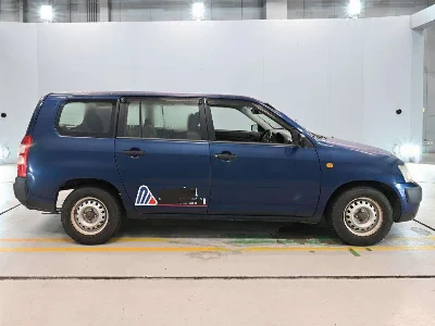 TOYOTA SUCCEED