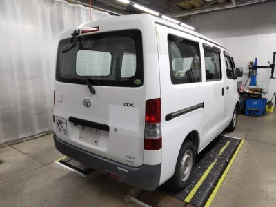 TOYOTA LITE ACE VAN