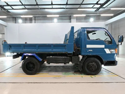 MAZDA TITAN