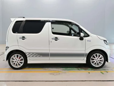 SUZUKI WAGON R CUSTOM Z