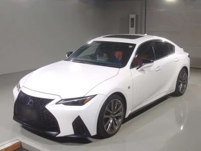 LEXUS IS
