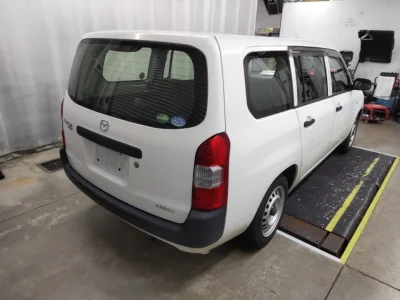 MAZDA FAMILIA