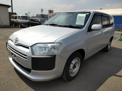 TOYOTA SUCCEED
