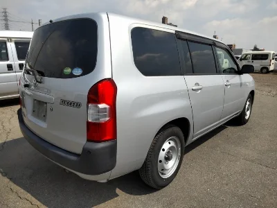 TOYOTA SUCCEED