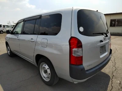 TOYOTA SUCCEED