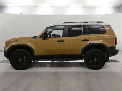 TOYOTA LAND CRUISER 250