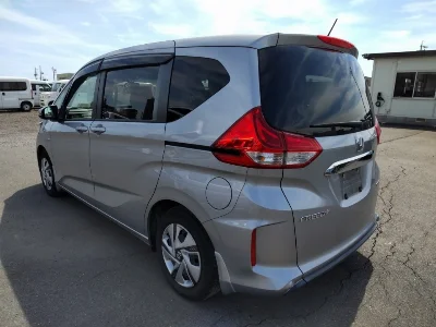 HONDA FREED+