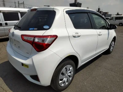 TOYOTA VITZ