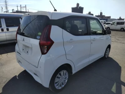 MITSUBISHI EK WAGON