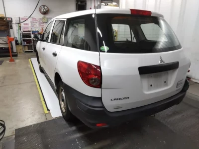 MITSUBISHI LANCER VAN
