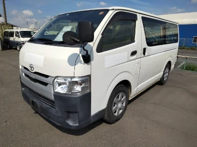 TOYOTA REGIUS ACE VAN