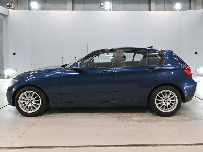 BMW 1 SERIES