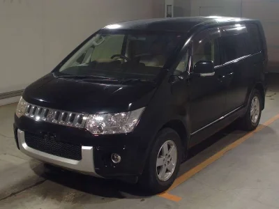 MITSUBISHI DELICA D5
