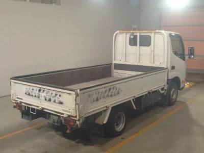 TOYOTA DYNA