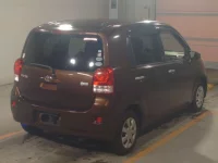 Цена авто Toyota Porte с аукционов Японии, номер кузова NSP140, пробег 153 000, оценка 7