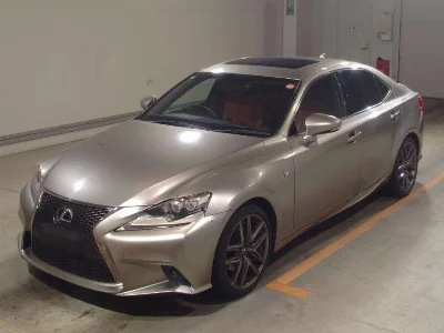 LEXUS IS