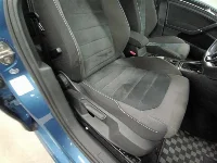 Цена авто Volkswagen Golf с аукционов Японии, номер кузова AUCPT, пробег 73 000, оценка 8