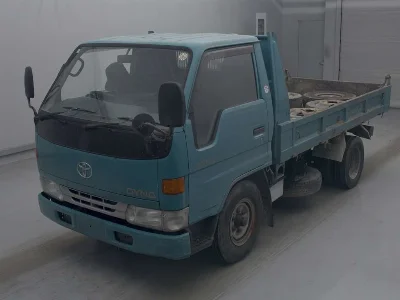 TOYOTA DYNA