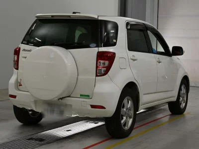 TOYOTA RUSH