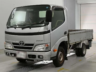 TOYOTA DYNA