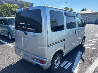 DAIHATSU HIJET VAN
