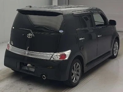TOYOTA BB