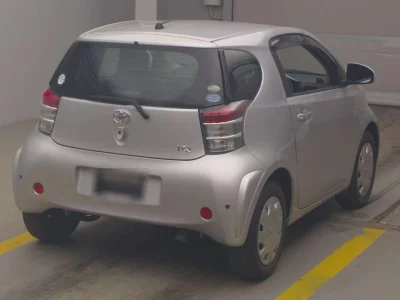 TOYOTA IQ